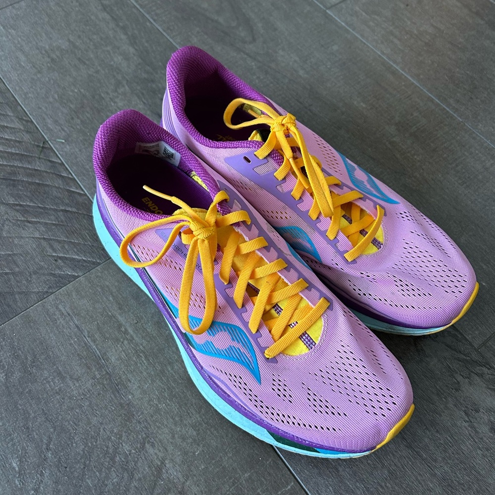 Saucony Women's Purple Running Shoes